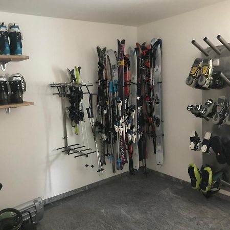 B&B Ursi Andermatt Εξωτερικό φωτογραφία